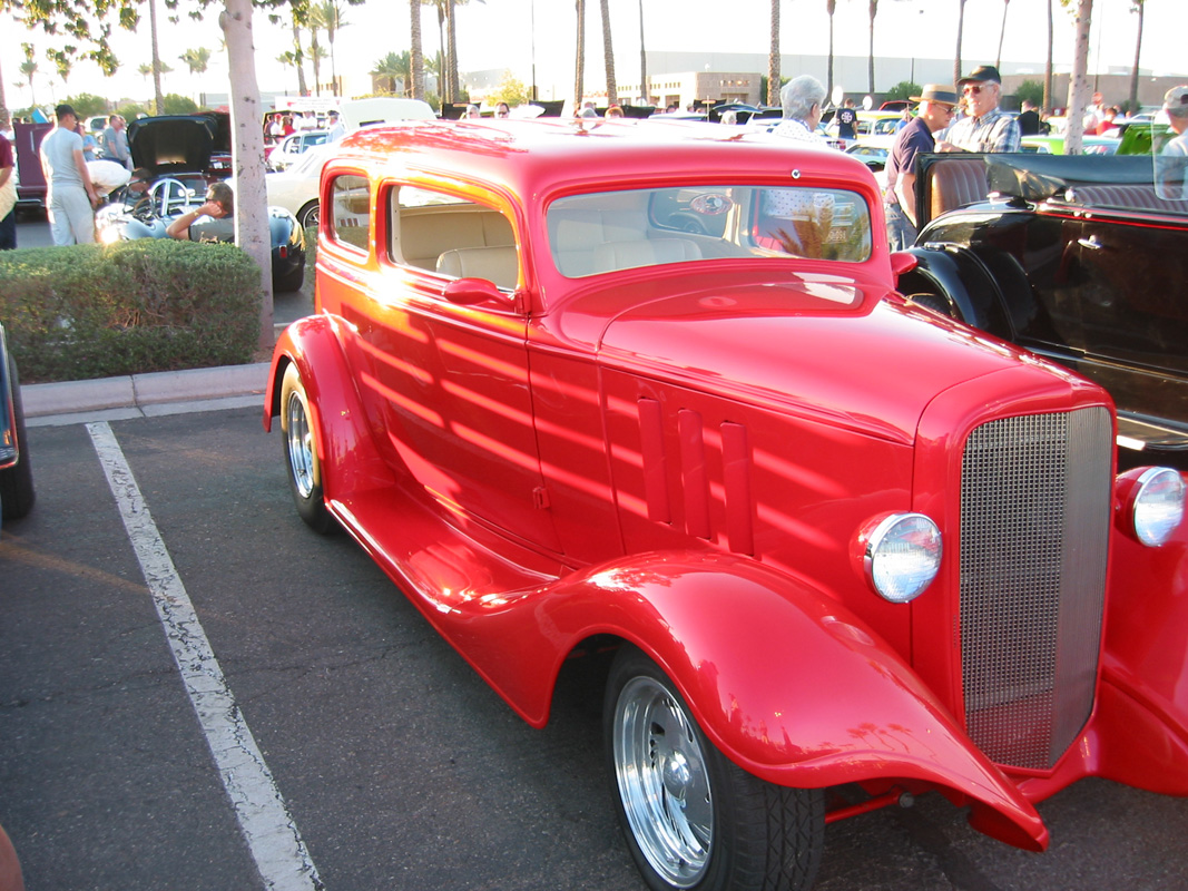 McDonalds Car Show 01 - Clean Hot Rod