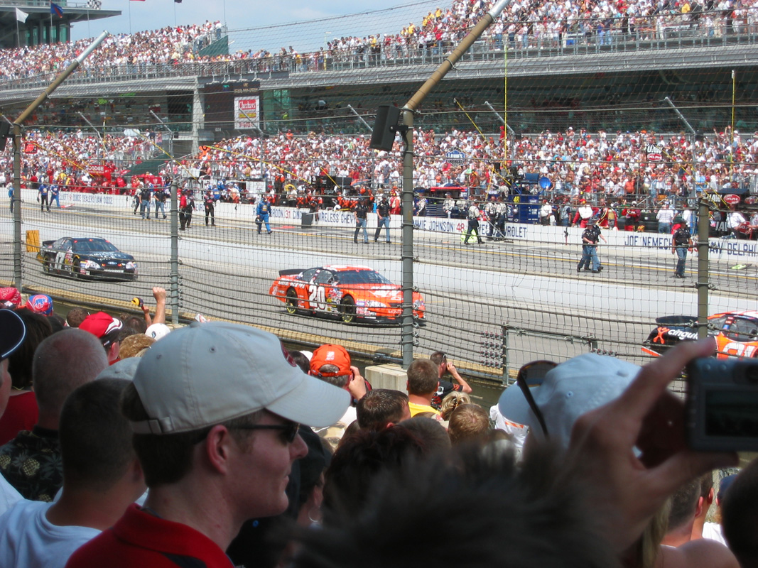 Brickyard 2003 16 - Tony Stewart pace lap