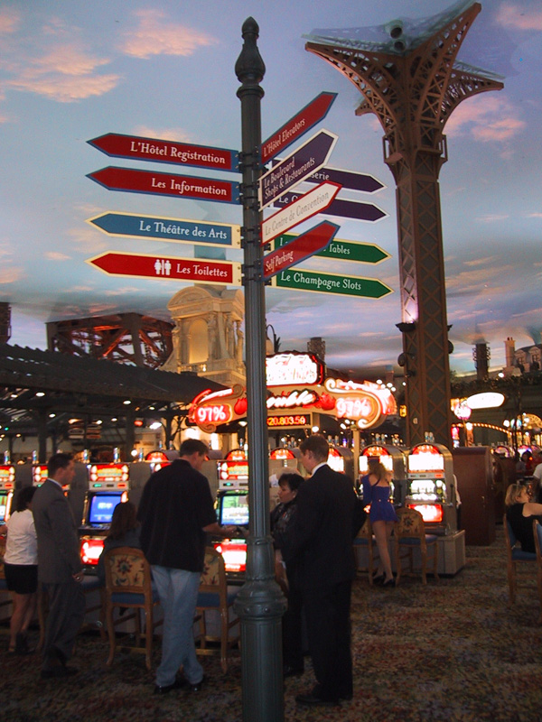 Vegas Grand Canyon 027 - Paris Directions