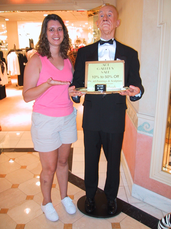 Vegas Grand Canyon 047 - Kathie with Butler