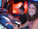 Vegas Grand Canyon 025 - Jeff Kathie on slots